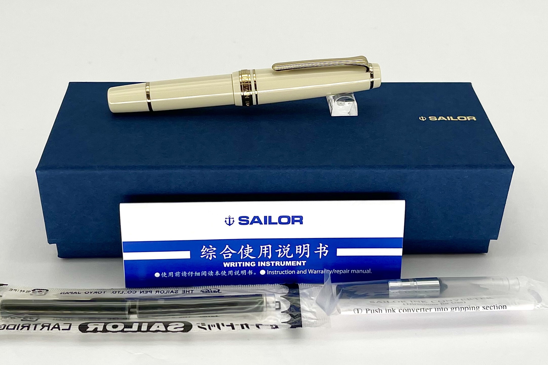 SailorProgearSlimMiniIvoryGTFountainPen_F